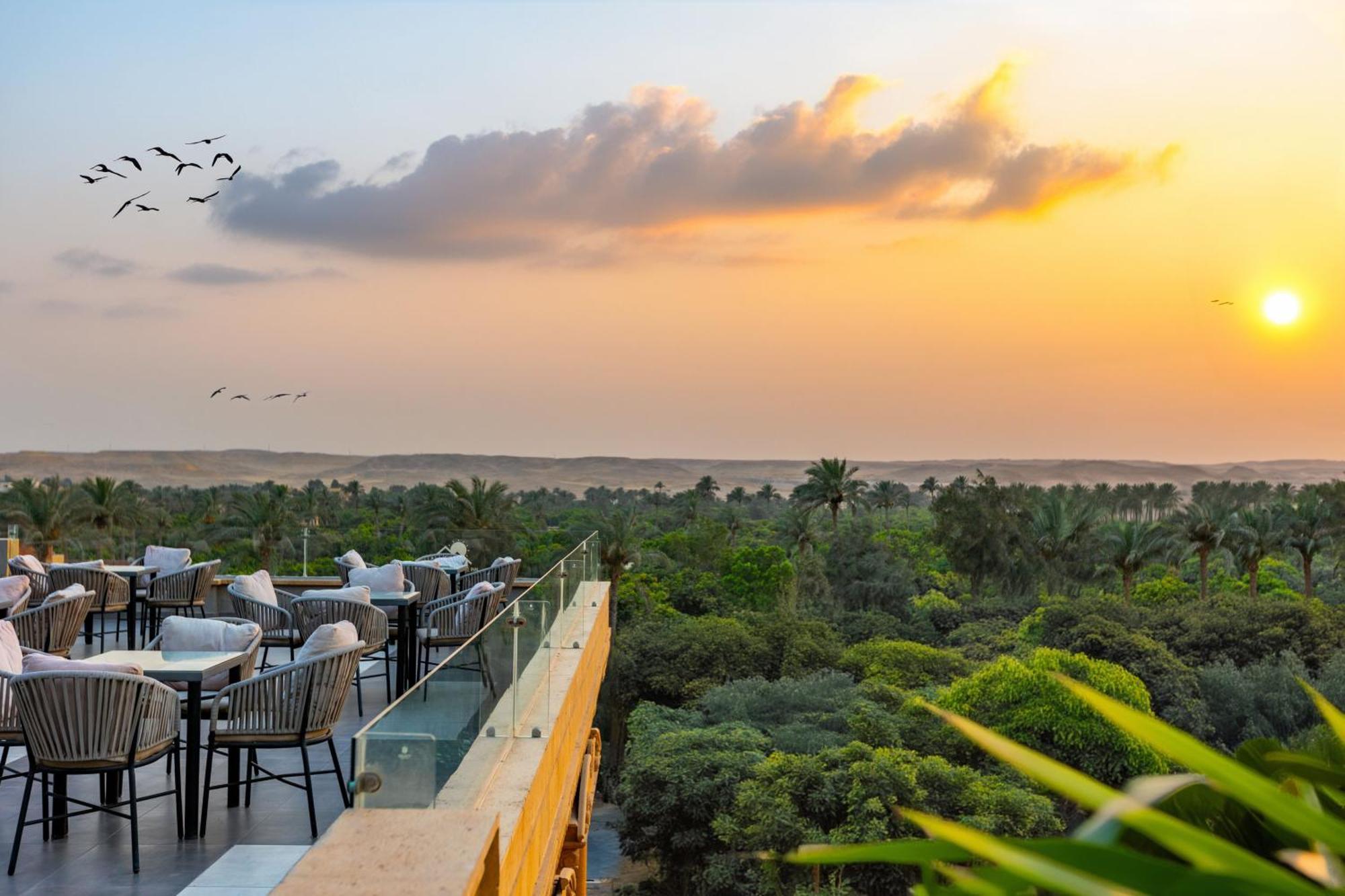 Golden Palm Sunrise Inn Kafret el-Gabal Exterior foto